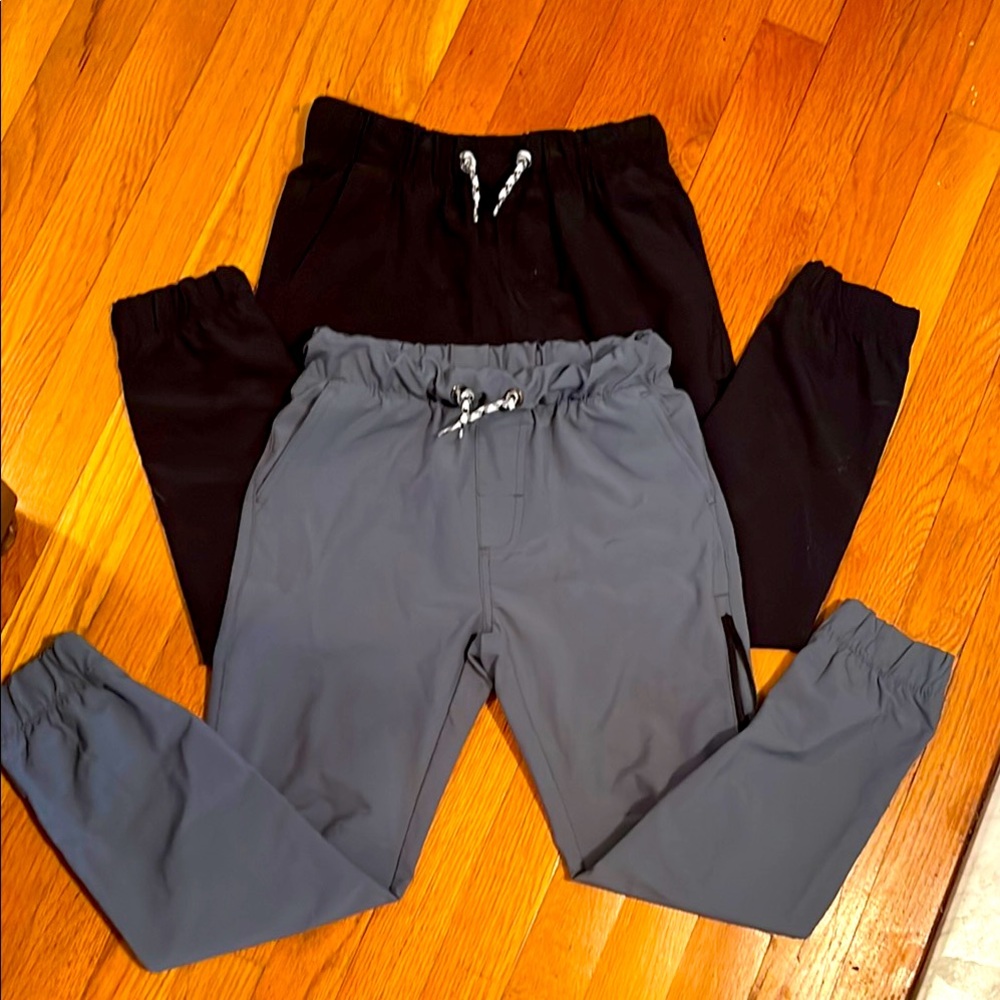 Eddie Bauer Black and Gray Sweatpants with Tapered Legs